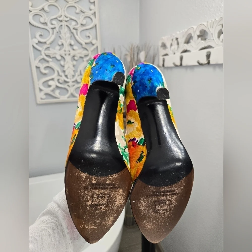 Vintage Stuart Weitzman for Mr. Seymour Floral Watercolor Heels